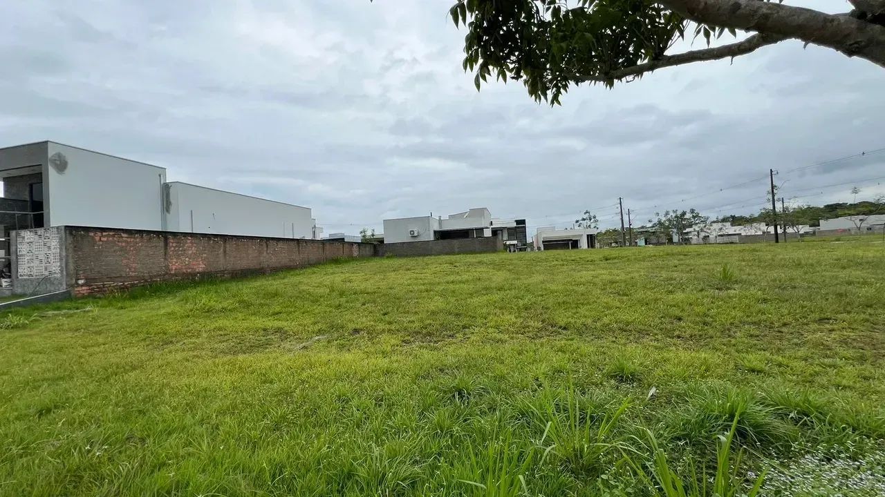 Lote de 440m² no Alphaville