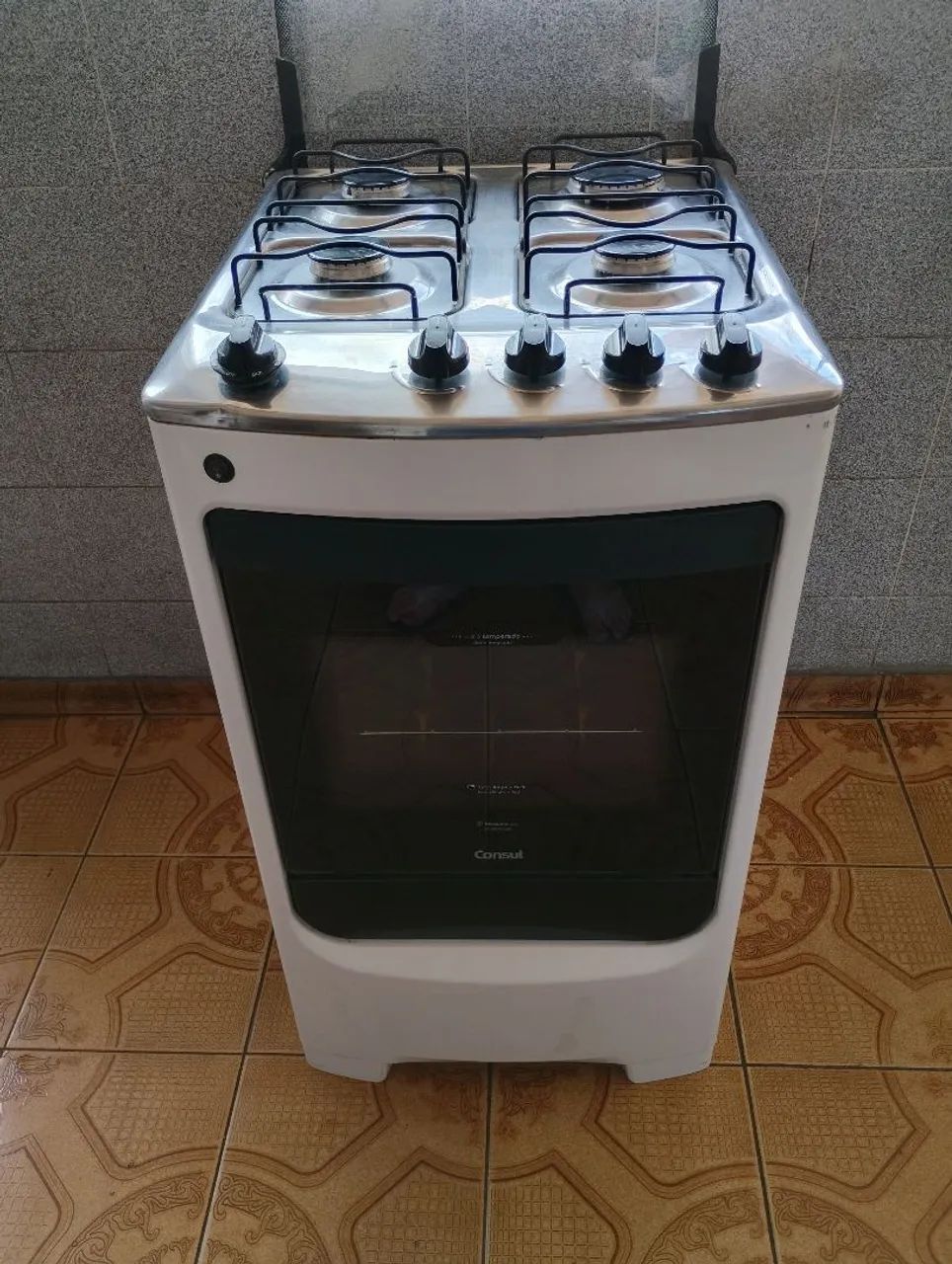 Fogão Consul 4 bocas tudo ok ( só pegar e usar só venda leia ) 