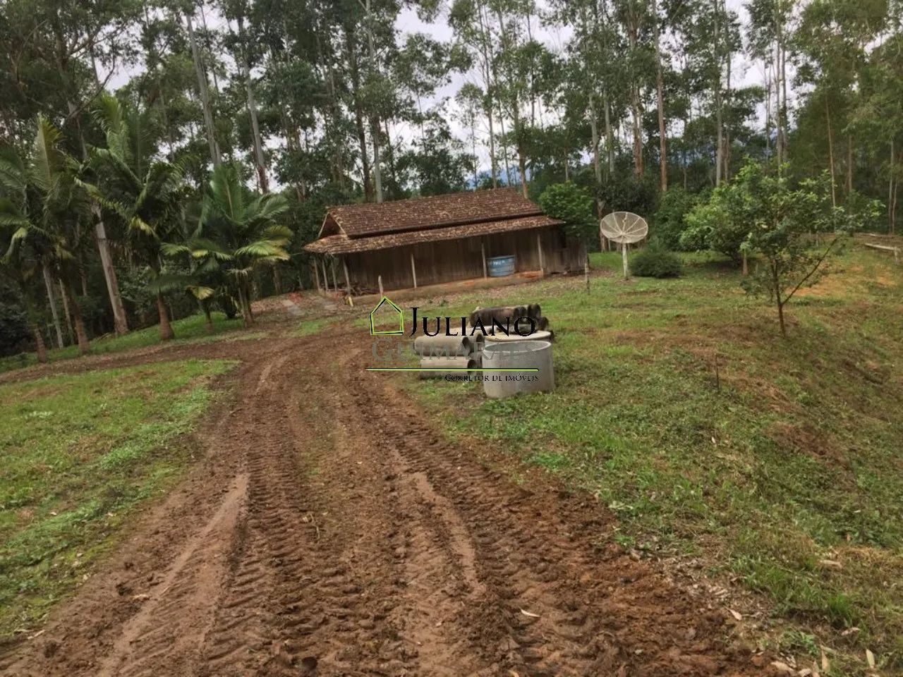 TERRENO À VENDA, em LEOBERTO LEAL - SC