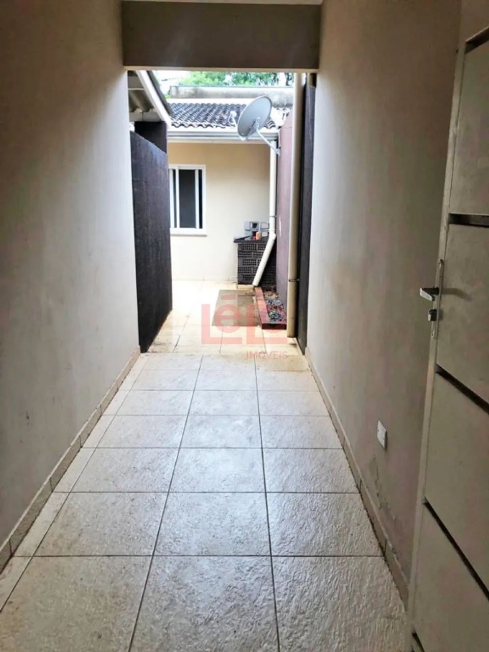 Casa para alugar em Maringa no Conjunto Hermann Moraes Barros com 1 quarto, mobiliada e co - Foto 2