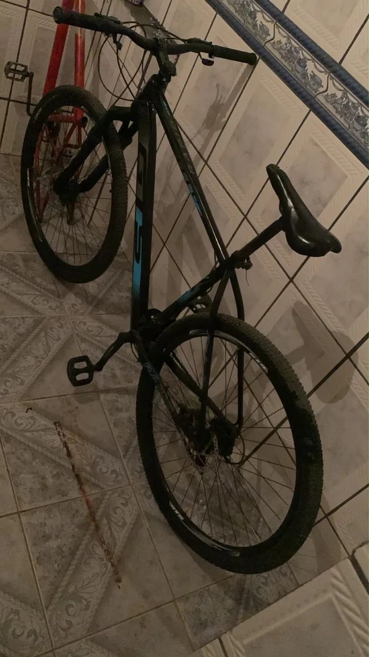 Vendo Bicicleta aro 29. - Foto 2