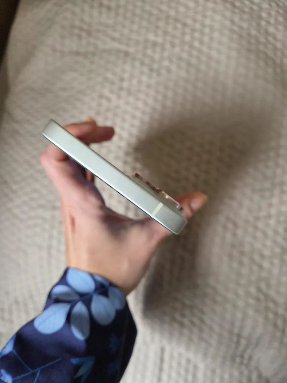 Celular iPhone 14 Plus 256 g - única dona, perfeito. - Foto 4
