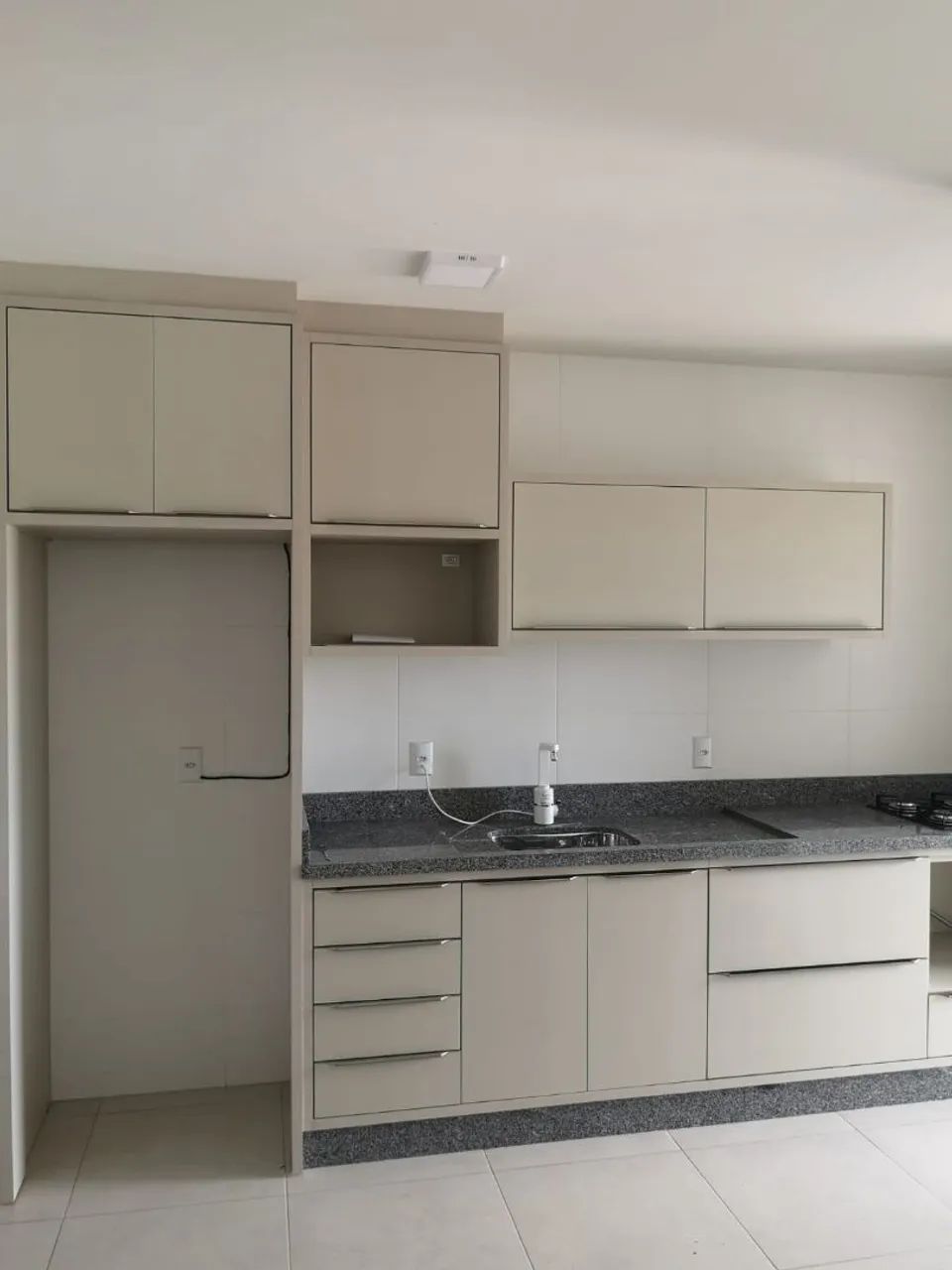 Vendo Apartamento Edifício La  Combe. - Foto 2