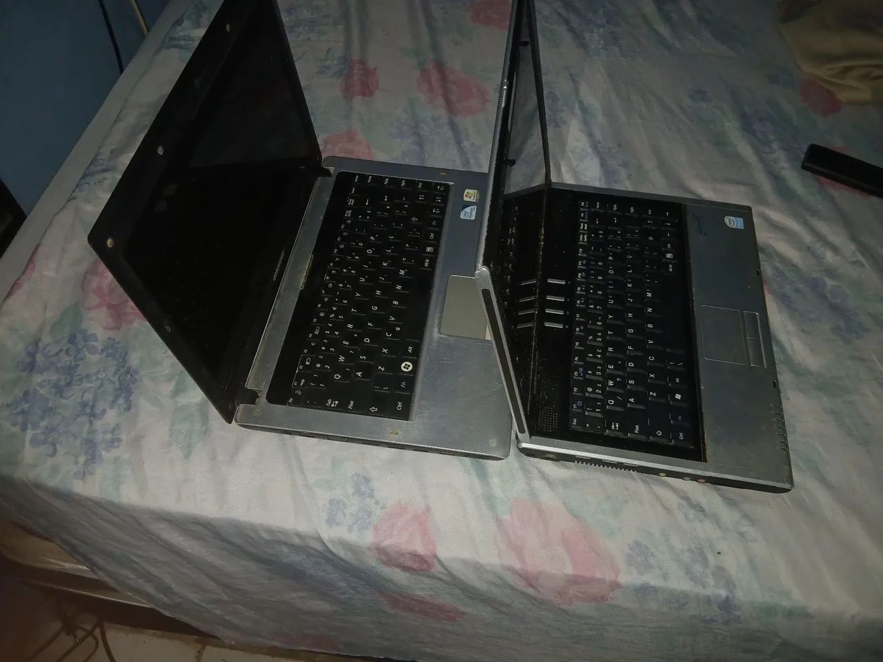 Dois notebook pra retirada de peças!!!!