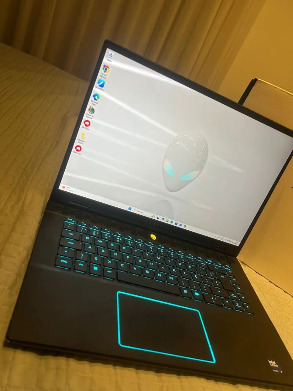 Alienware M16 R2 I9 RTX4070