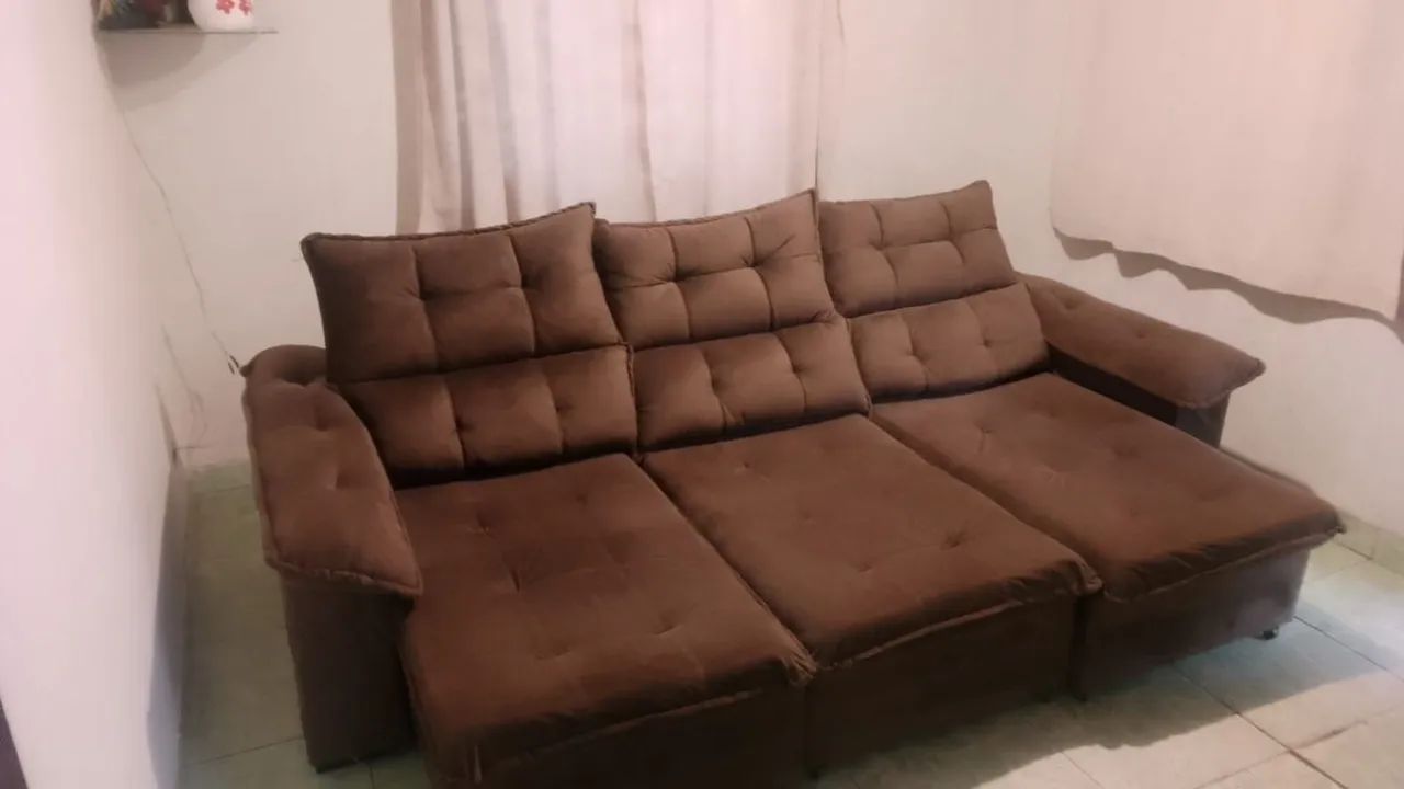 Sofá 3 lugares retrátil e reclinável (seminovo)