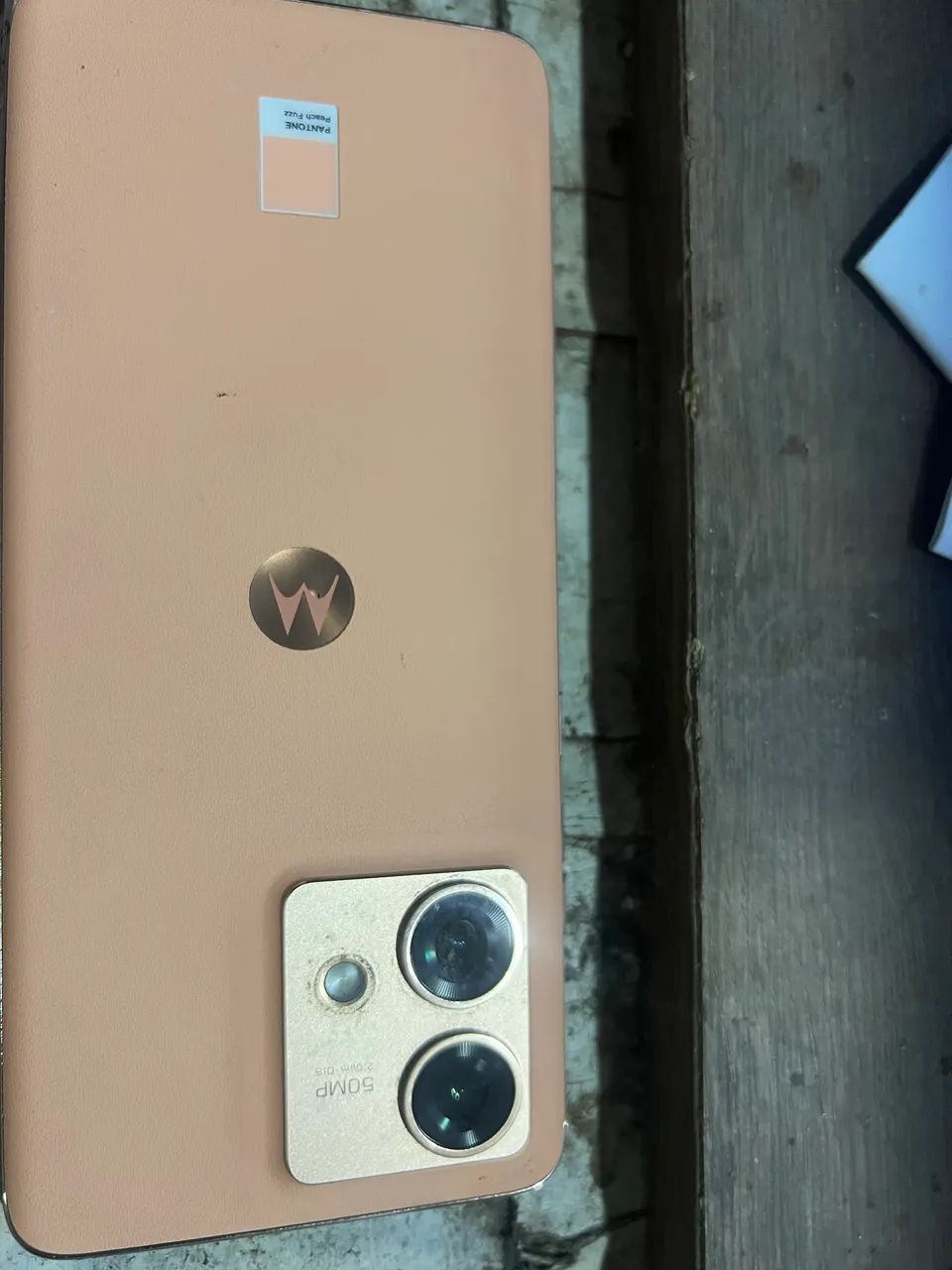 Motorola Edge 40 - Foto 3