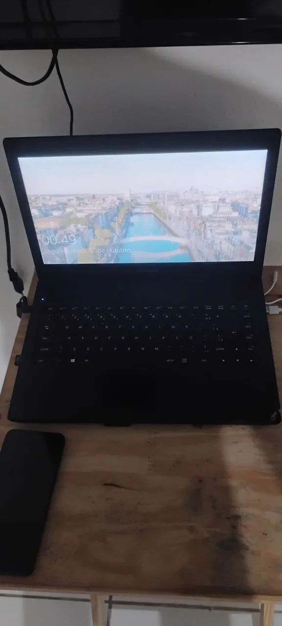 Notebook positivo 