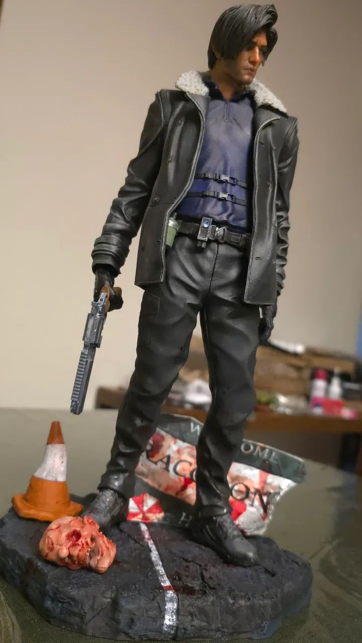 Colecionável Leon Kennedy 