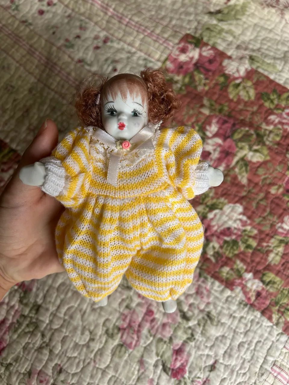 Boneca de Cerâmica