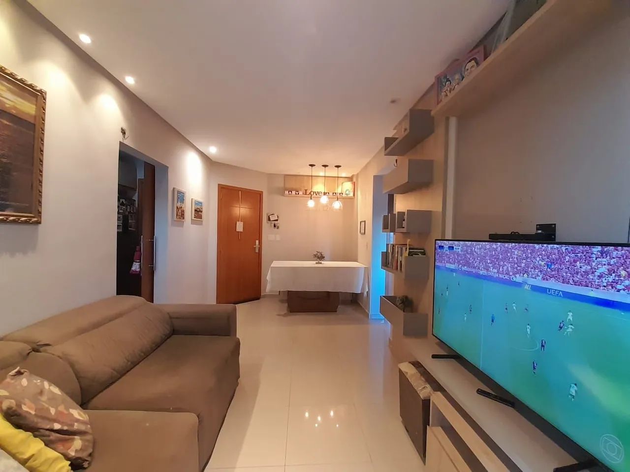 VENDO APARTAMENTO 2 QUARTOS VARANDA DO MARCO