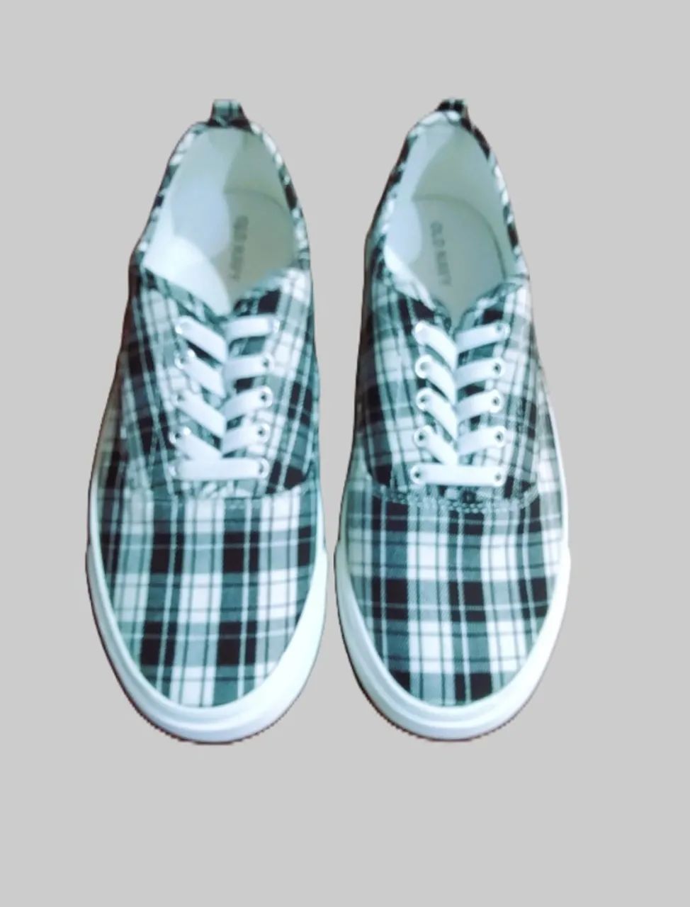 Tênis 37 novo old navy importado
