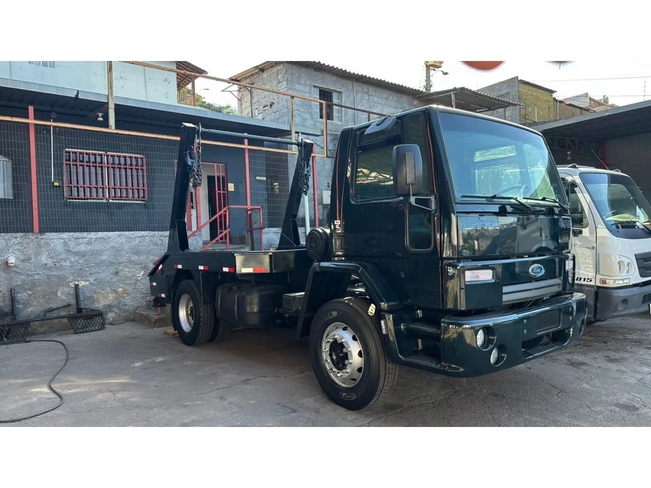 Ford Cargo 1722 2010
