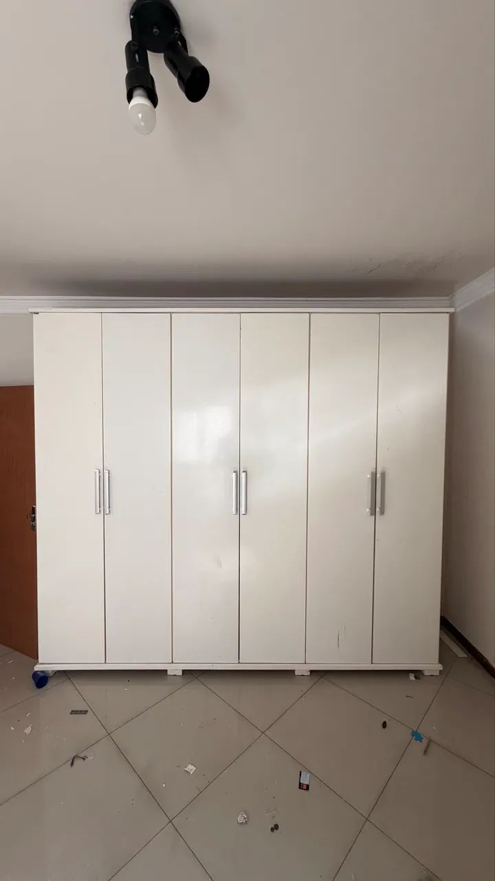 Guarda roupas 6 portas - Foto 3