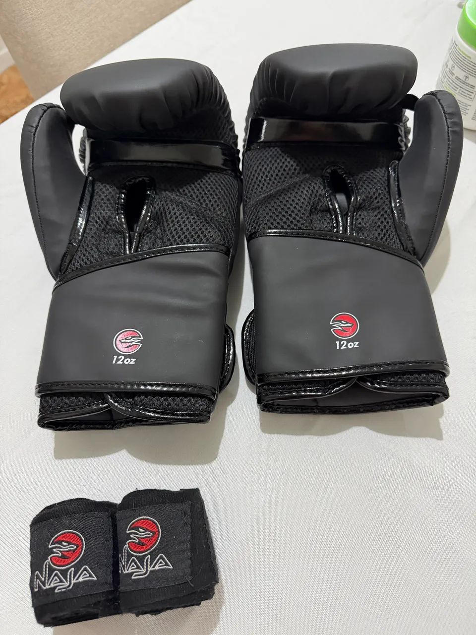 Luva de muay thai e bandagem da naja - Foto 2
