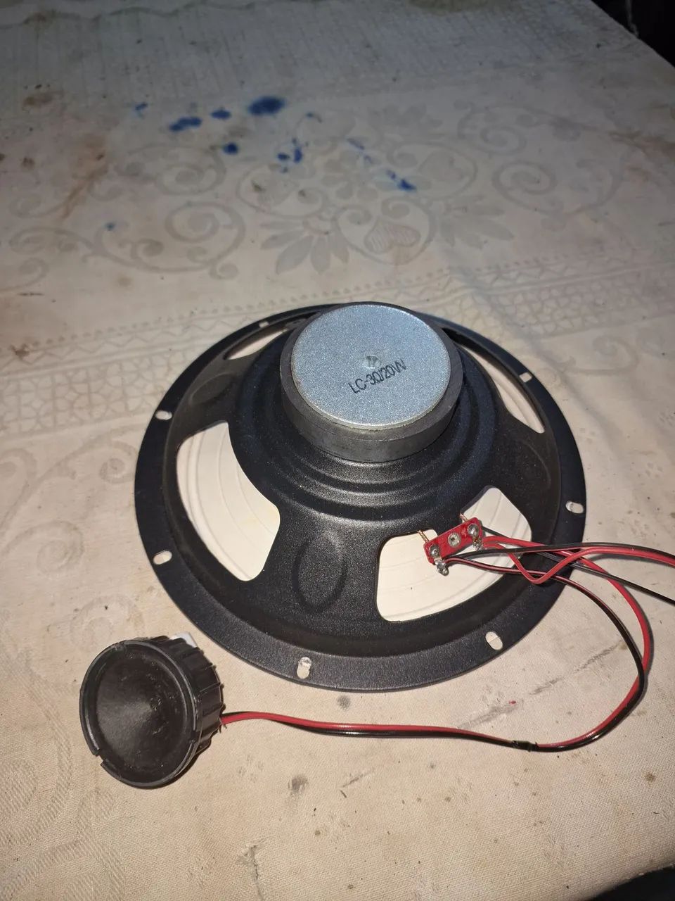 autofalante  8 polegadas  3 ohms. 30w funcionando  - Foto 3