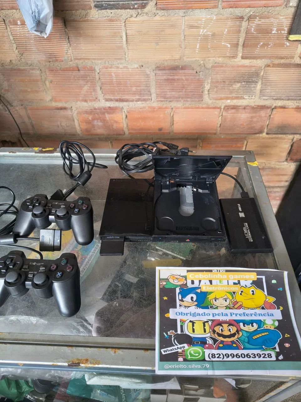 Playstation 2 com HD + dois controles  - Foto 2