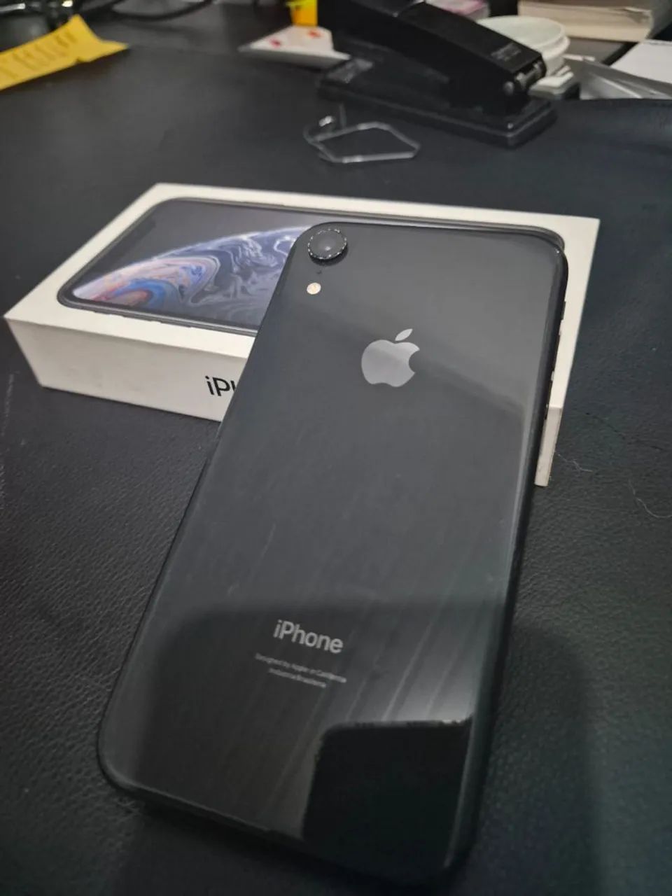 iPhone XR 128 sem detalhes 