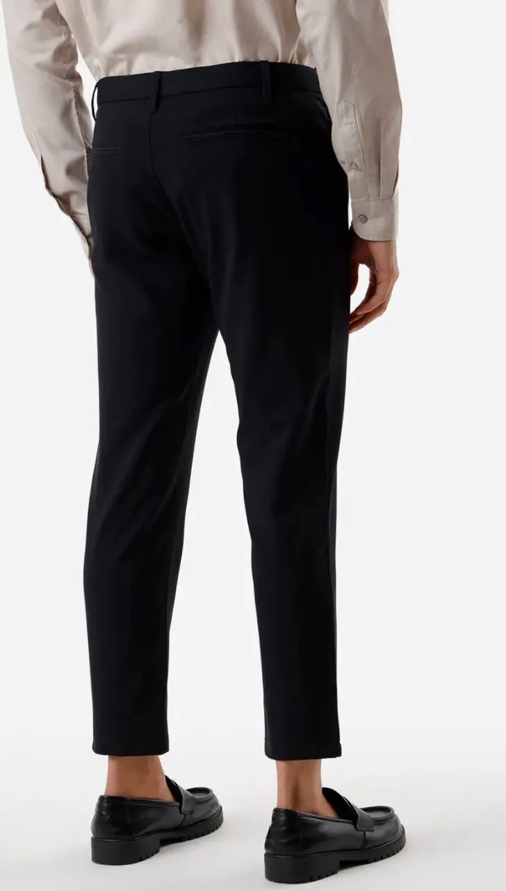 Calça Chino Slim de Alfaiataria - Tamanho 40 - Foto 2