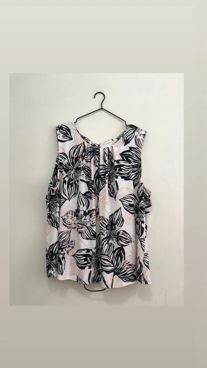 Blusa tamanho GG Calvin Klein 