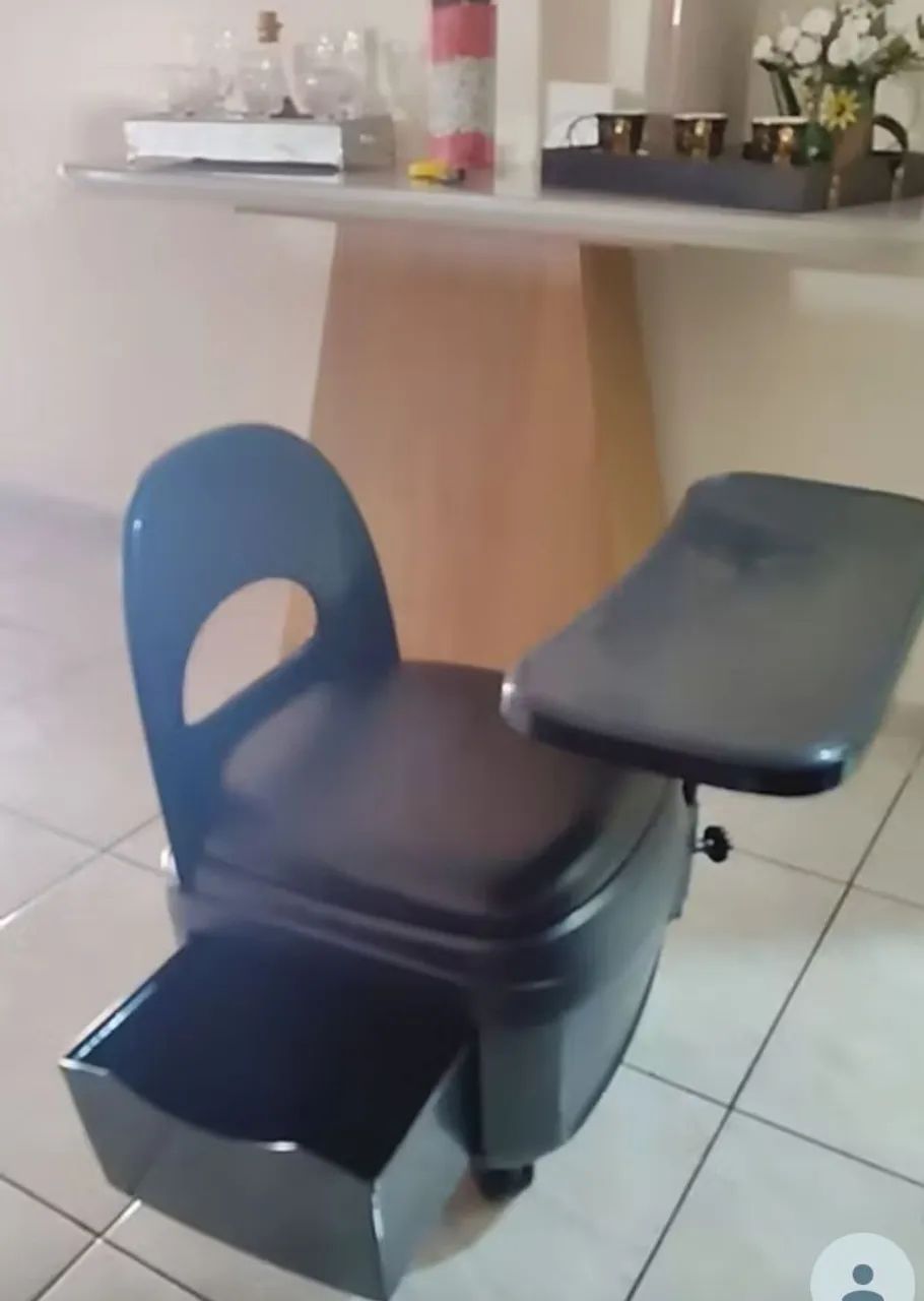 Carinho de manicure na caixa novo - Foto 3