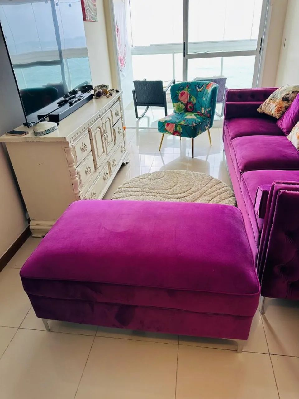 Puff de veludo roxo fúcsia - peça exclusiva!  - Foto 2
