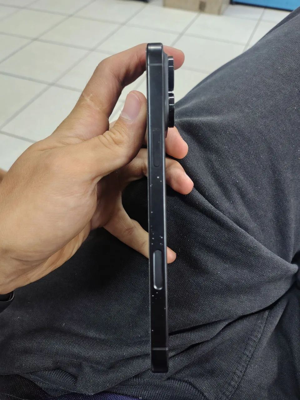 iPhone 16 pro Max  - Foto 2