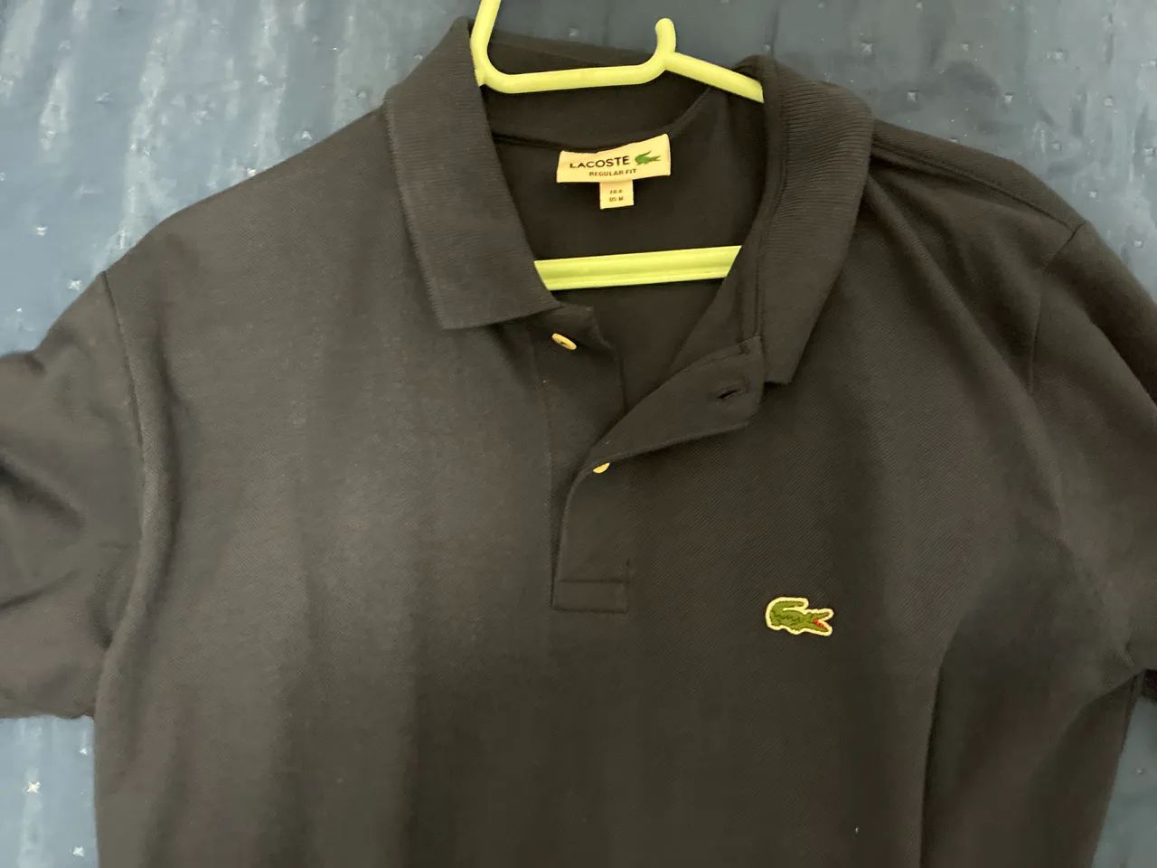Camisa polo Lacoste original regular fit tamanho M - Foto 2