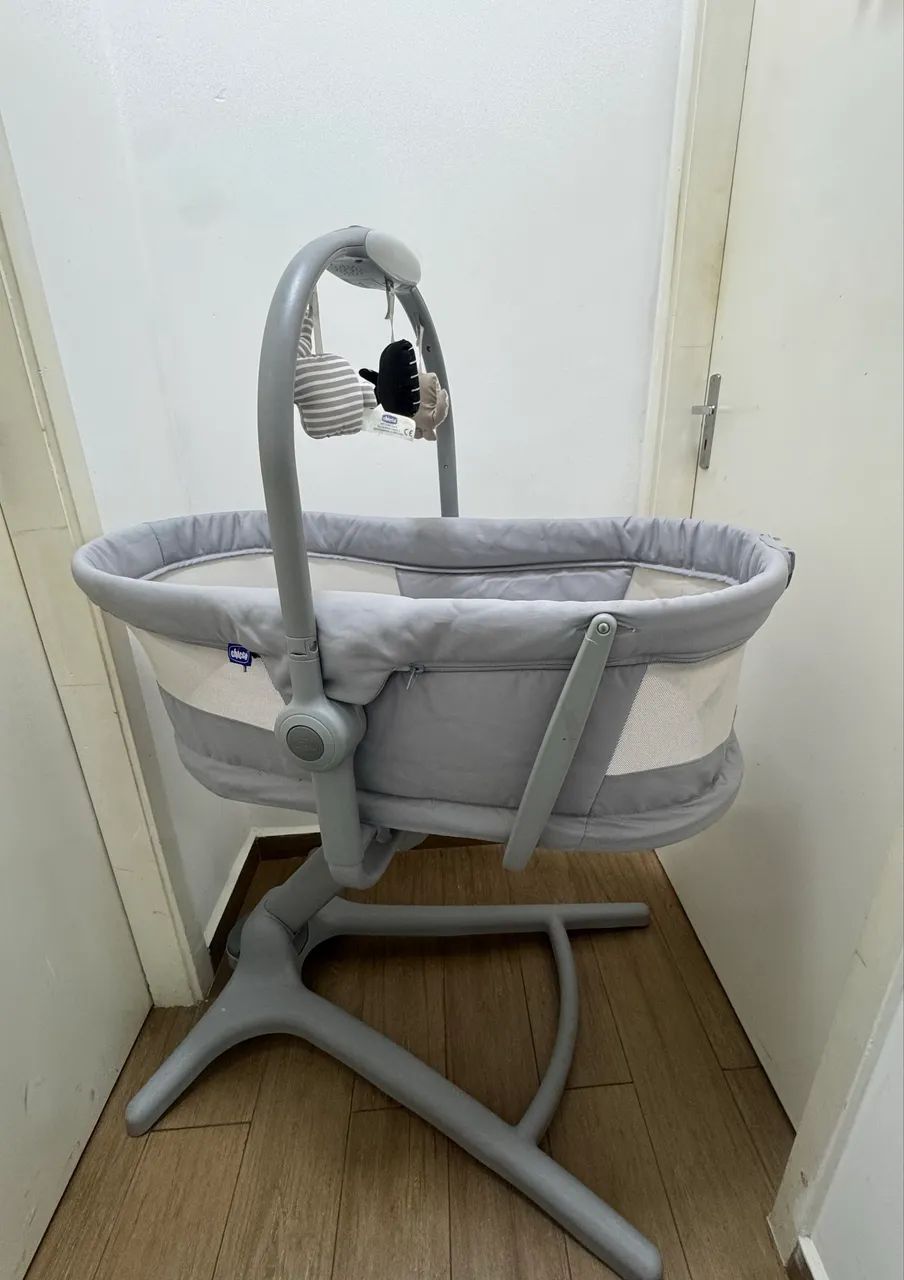 Berço Portátil Moisés - Chicco - Baby Hug 4 em 1 - Glacial  *PERFEITO ESTADO* - Foto 5