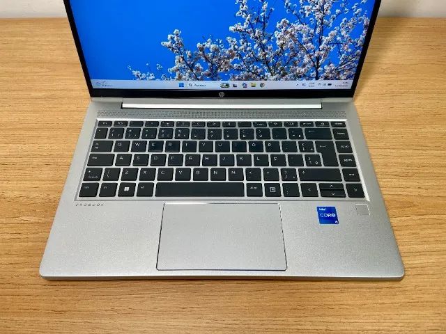 NOTEBOOK HP 440 G9 CORE I5 16GB 512GB SSD 14P FHD - Notebooks