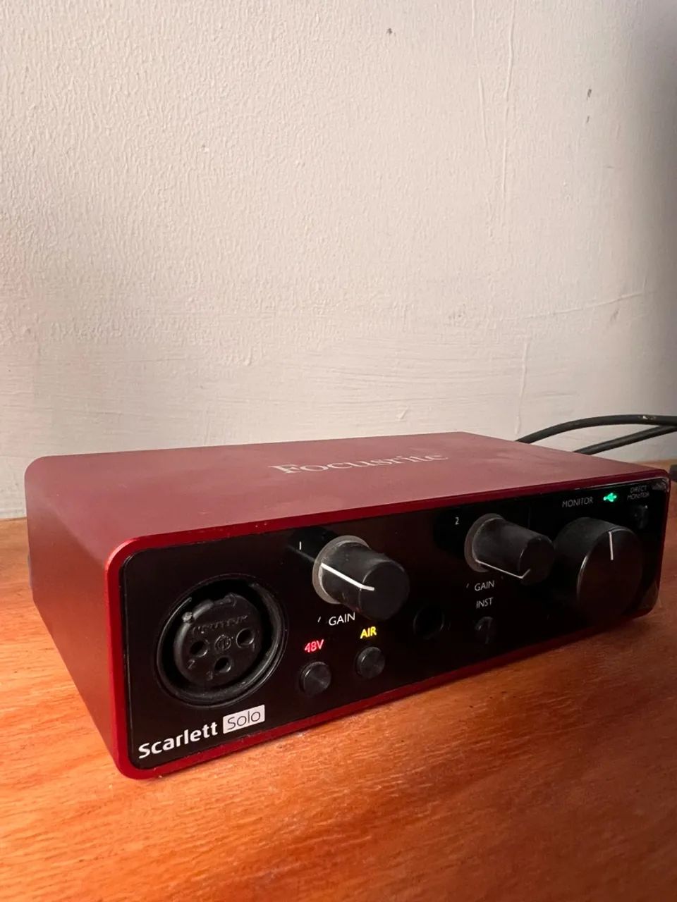 Placa de áudio/ interface Focusrite Scarlett solo  - Foto 3