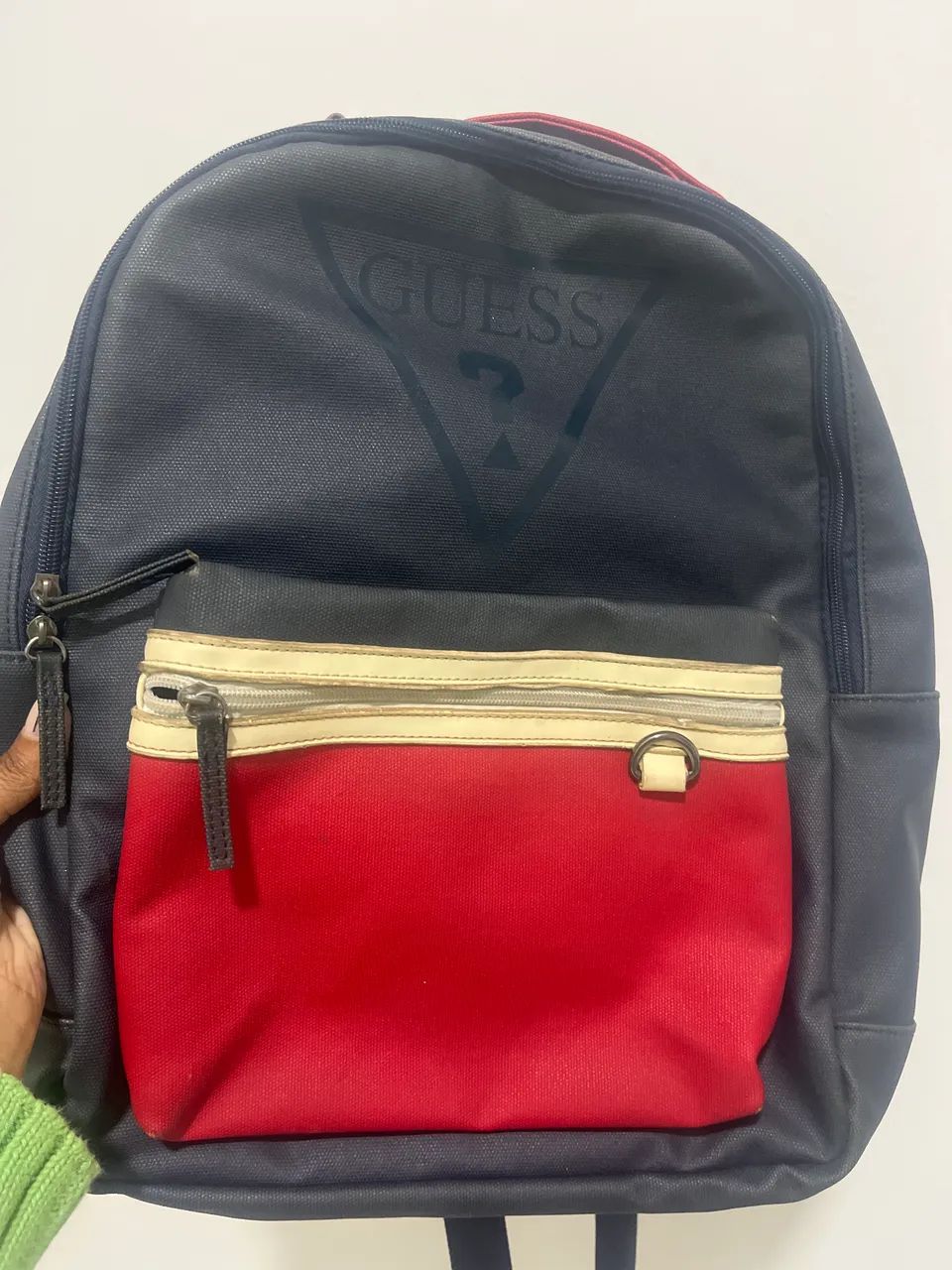Mochila guess