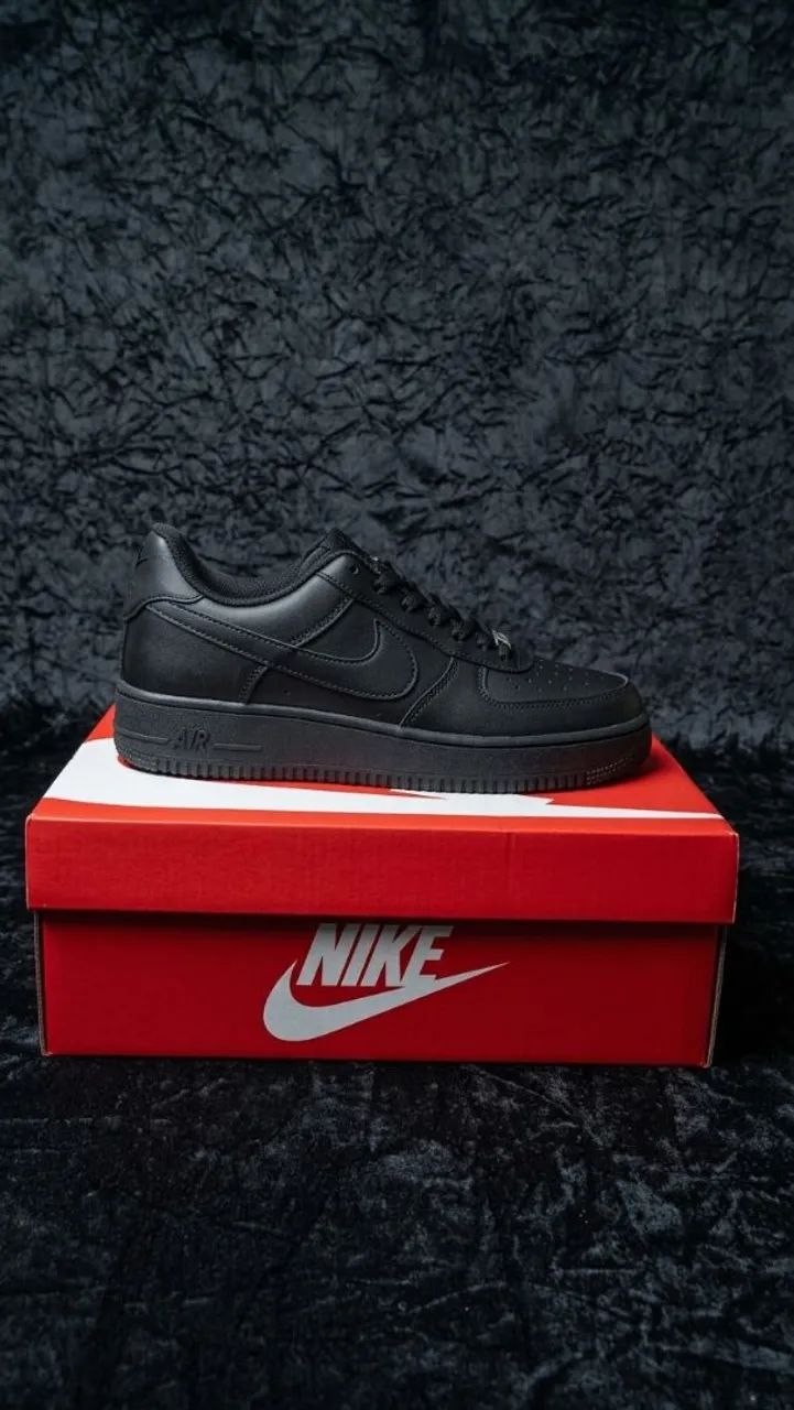 Tênis Nike Air Force 1 Black (All Black) 