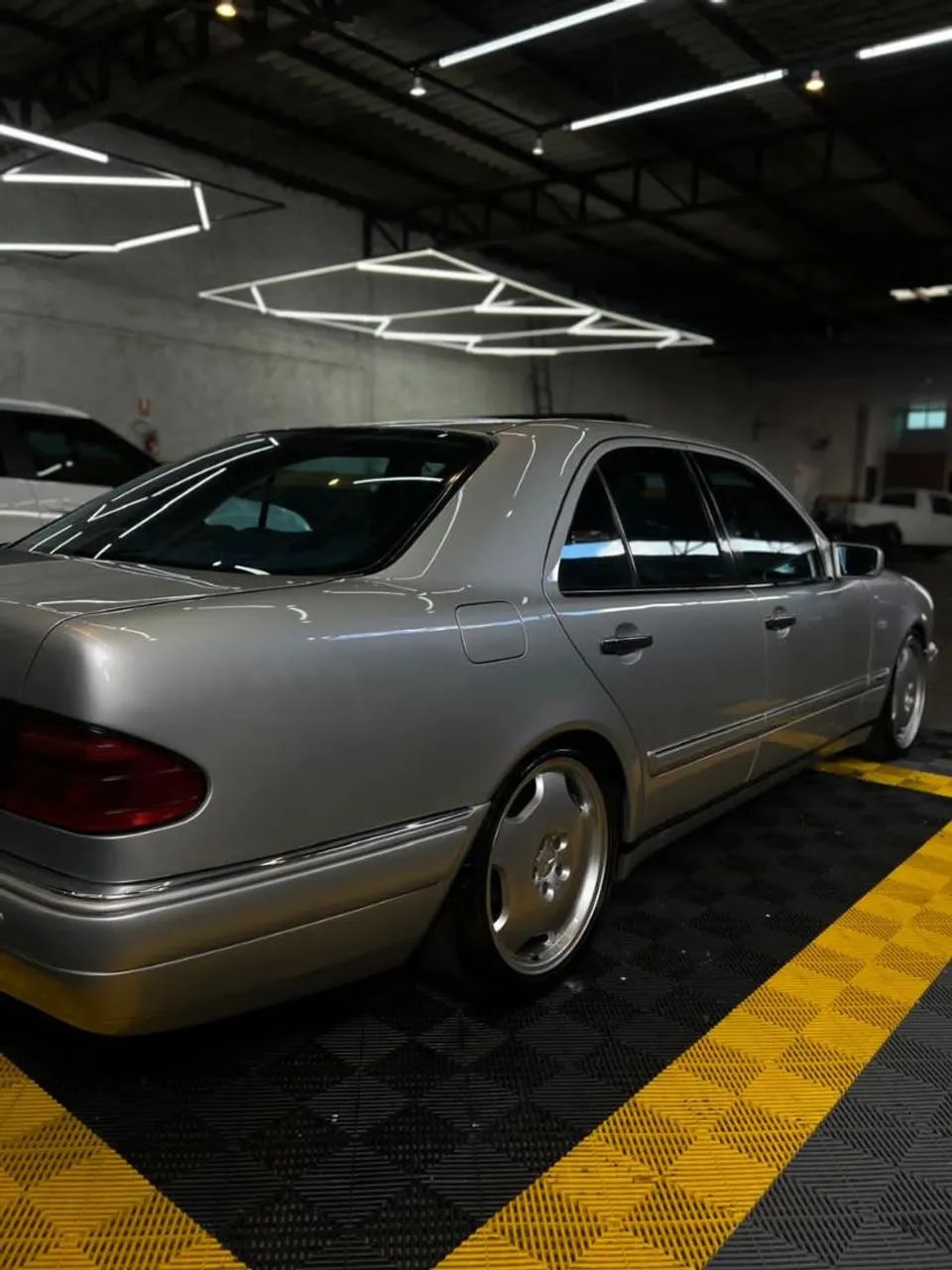 Mercedes-Benz E-320 E-320 1997 - Foto 4