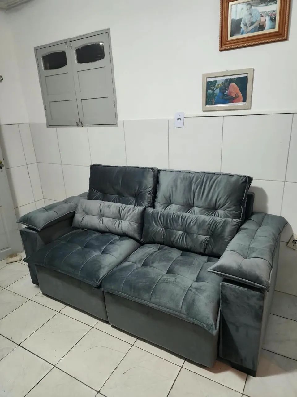 Sofa retrátil tamanho 2 metros 
