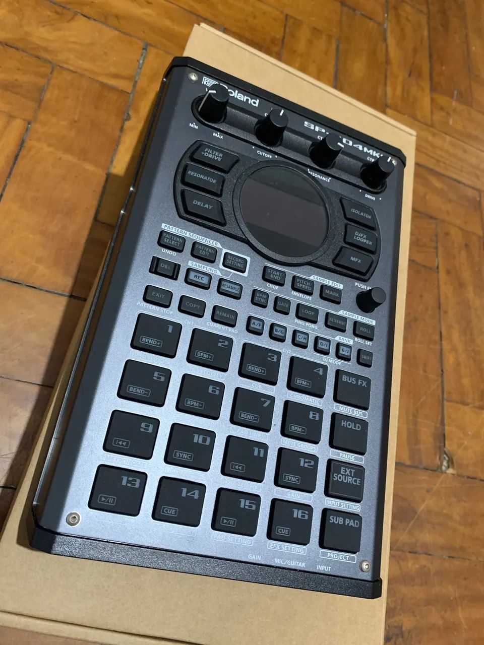 SAMPLER ROLAND SP-404 MKII + DECKSAVER - Foto 5