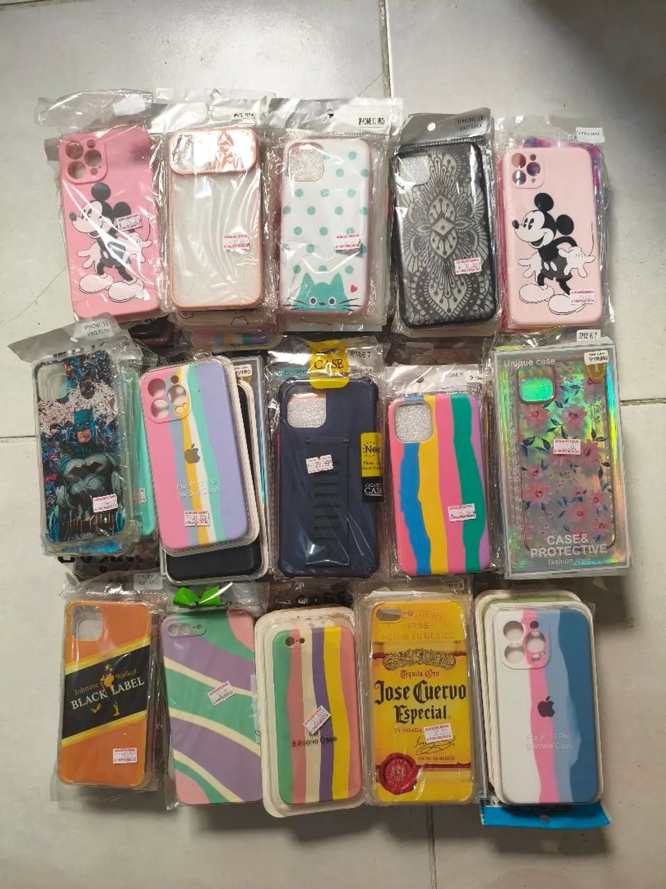 Lote de capinhas - Samsung / iPhone / Xiaomi / Motorola - Foto 2