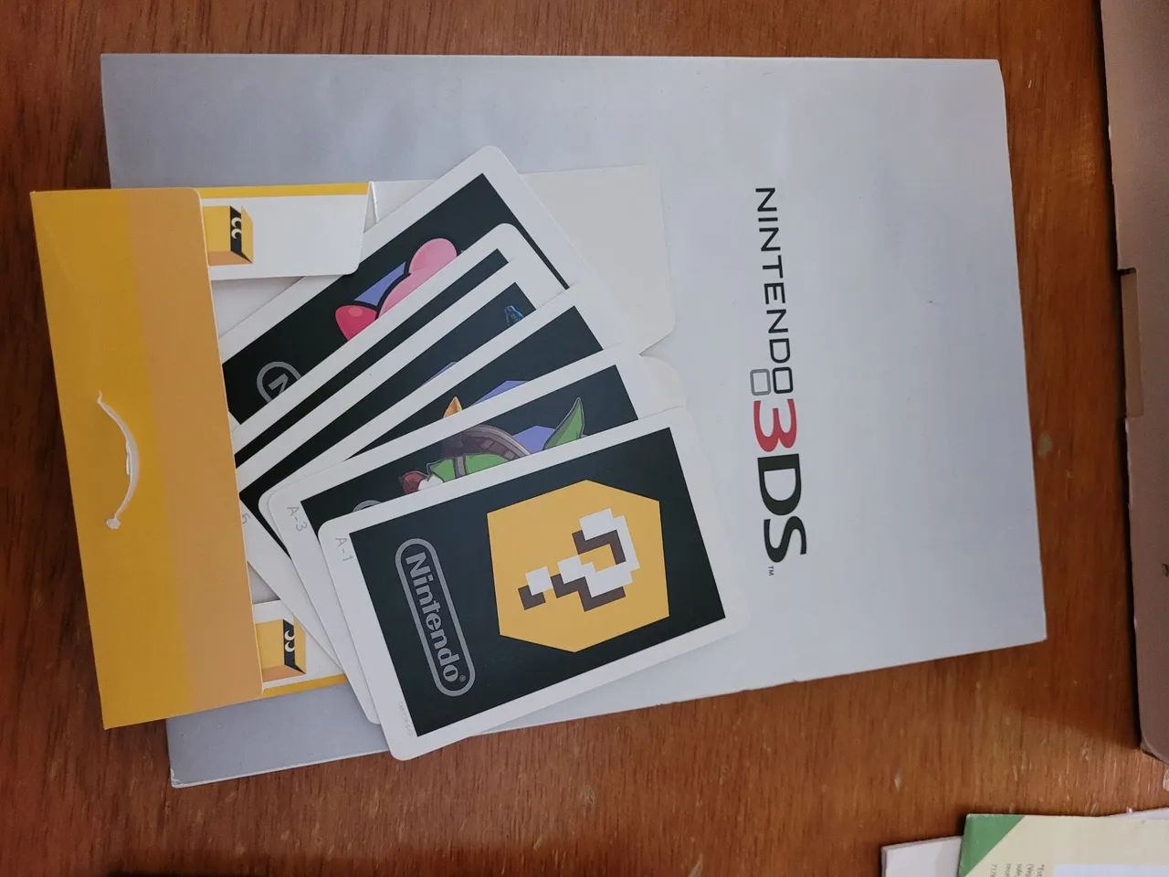 Nintendo 3DS + 4 jogos - Foto 3