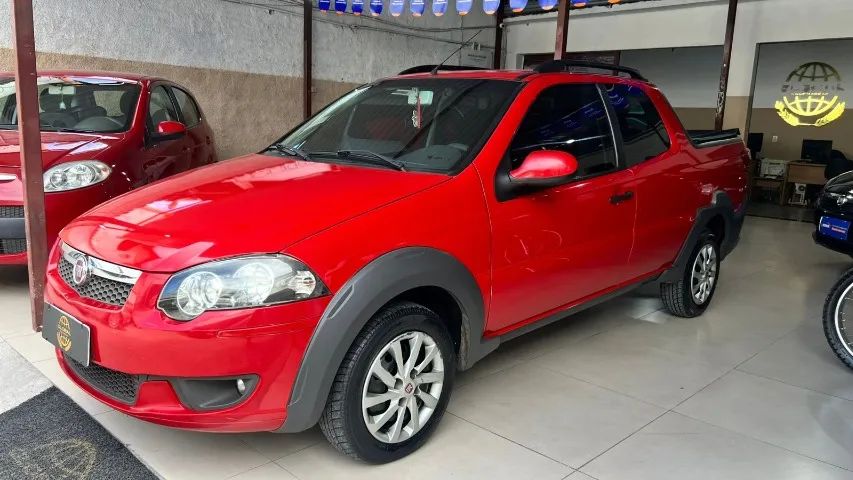 Fiat Strada Trekking 1.6 16V Locker Flex CD 2014