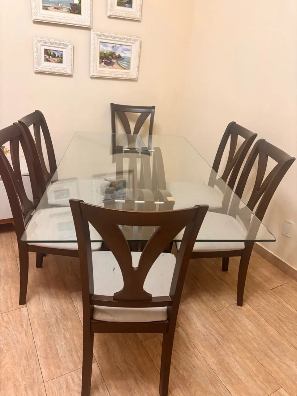 Mesa de 6 cadeiras 