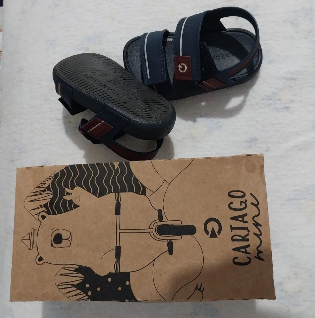 Sandália cartago tamanho 19 semi nova 50$ Retirada recanto Das Emas ou a combinar 