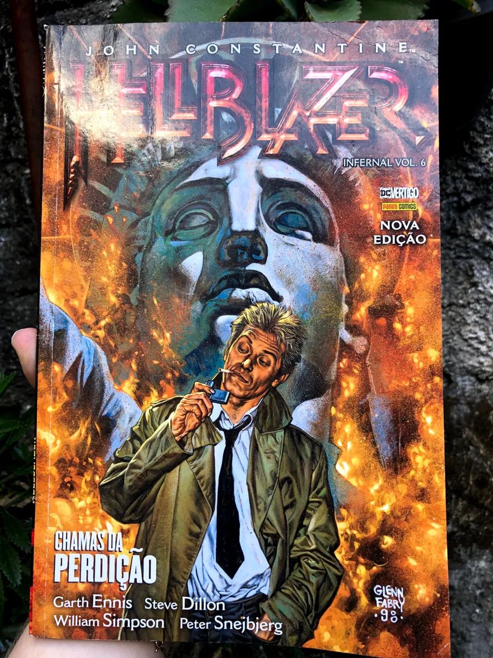 HQ Hellblazer Chamas da Perdição Panini Comics