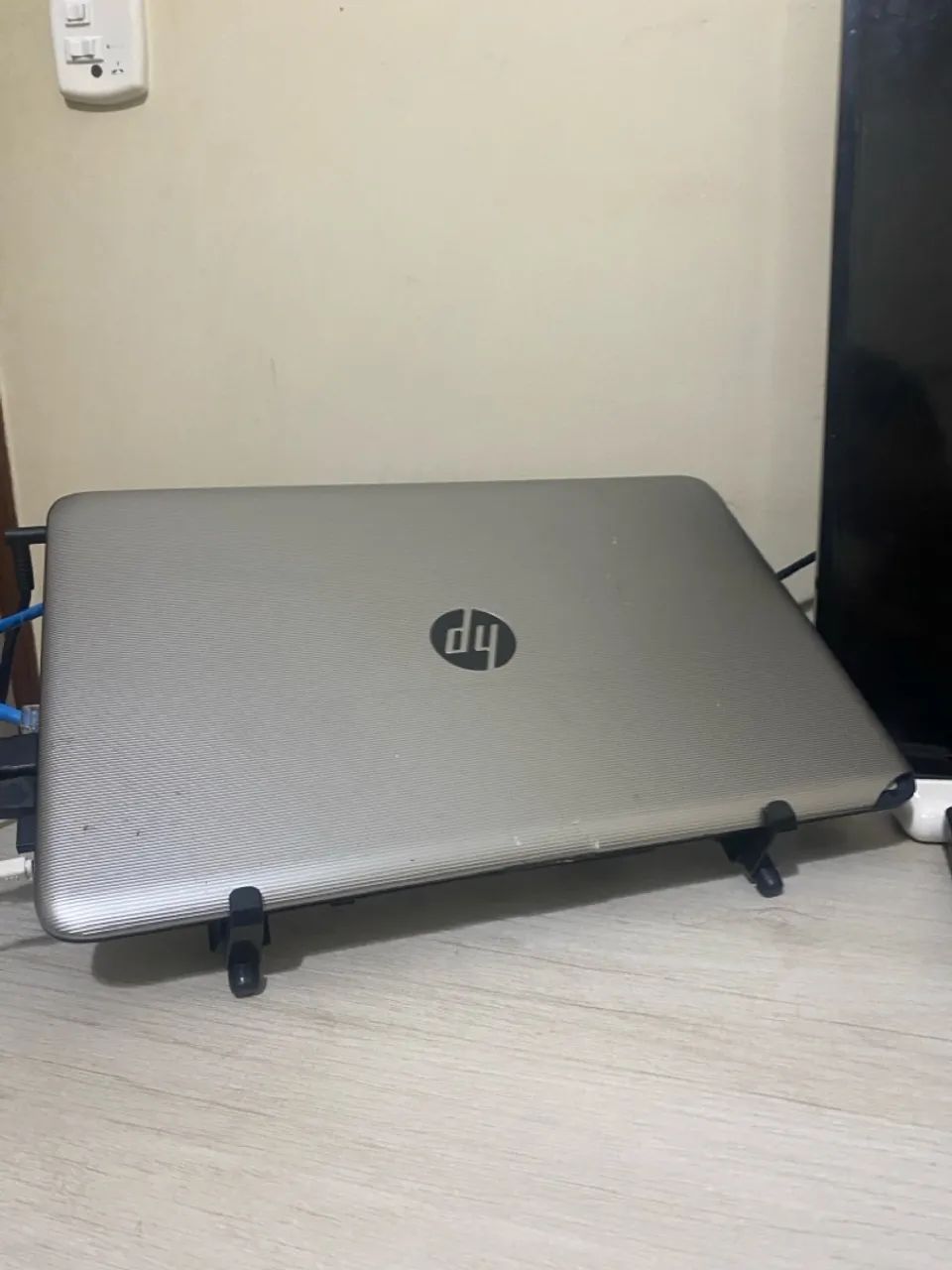 HP Notebook 15-ay163nr - Foto 2