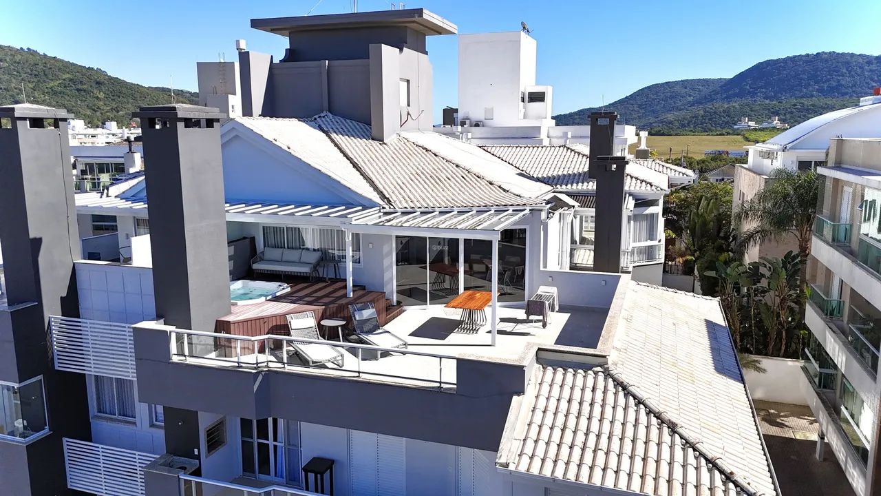 Cobertura 3 quartos (3 suítes) em Campeche, Florianópolis