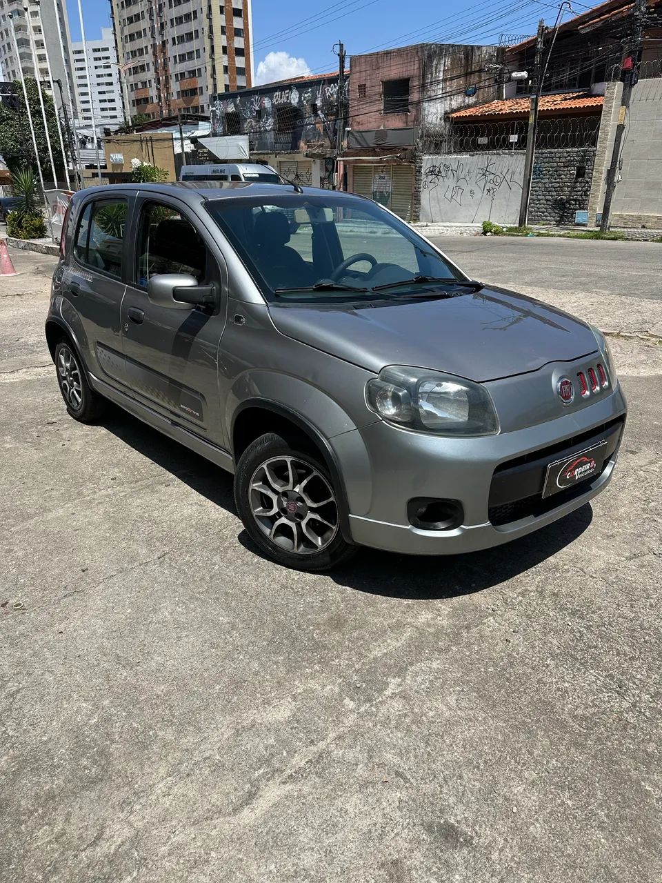 Fiat Uno Sporting 1.4 EVO Fire Flex 8V 4P 2013 - Foto 2
