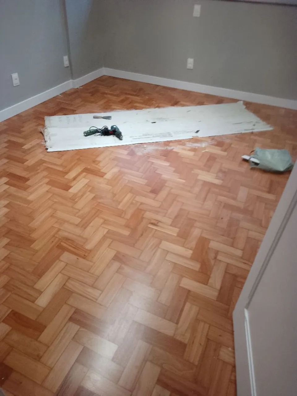 Instalação de rodapé  - Foto 3