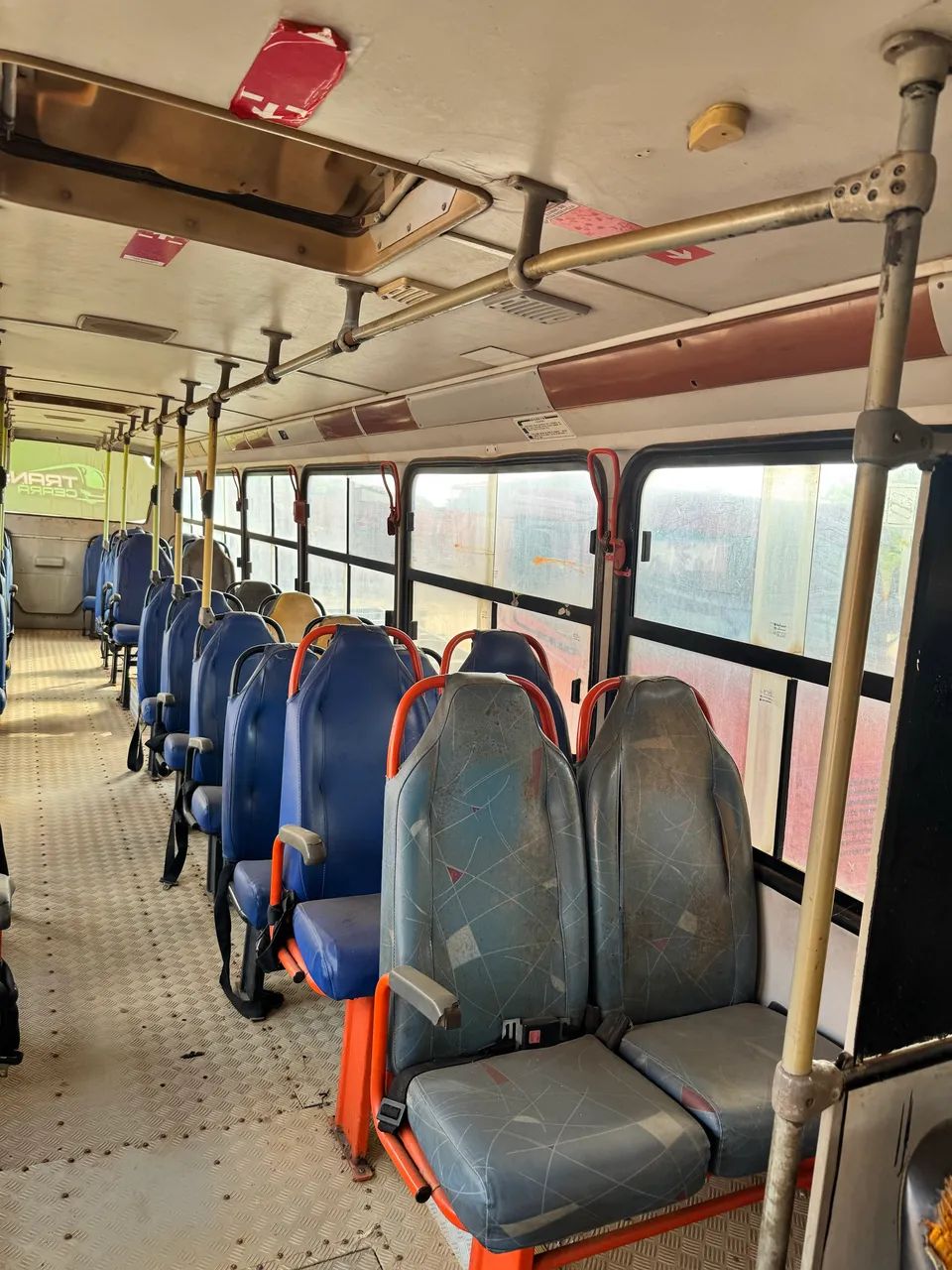 Vende-se ônibus ano 2006 - Foto 3