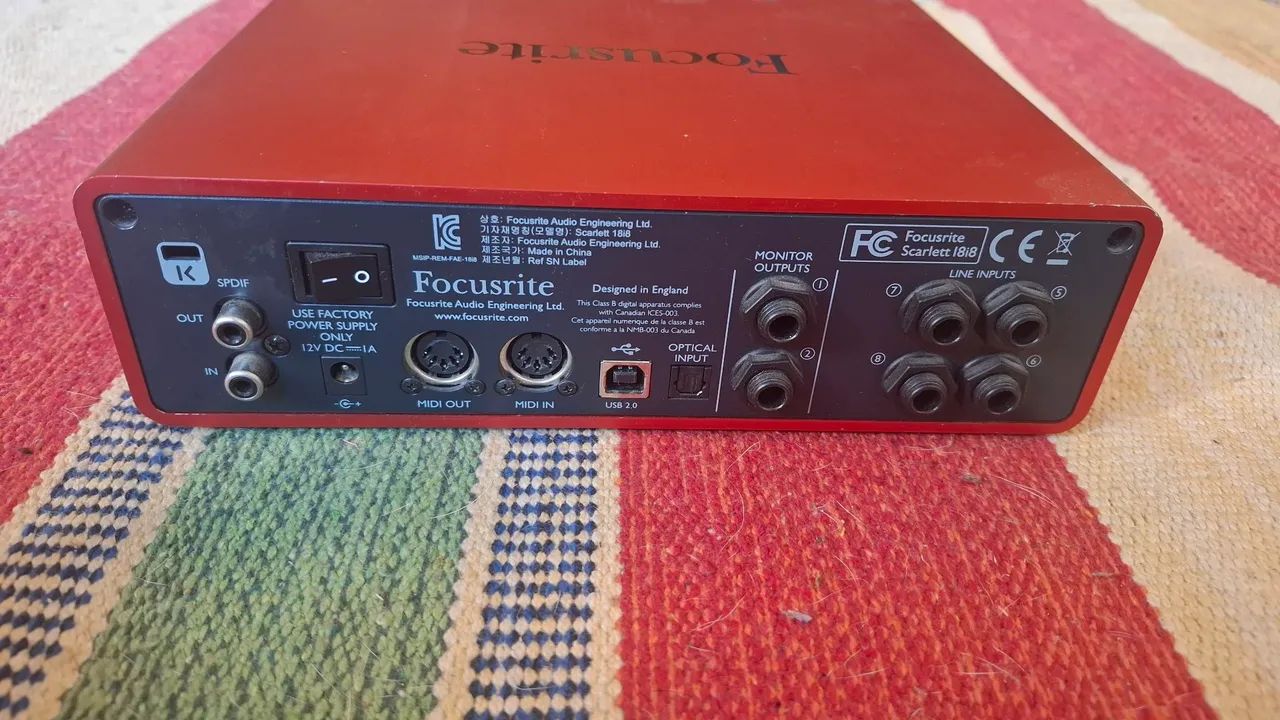 Scarlett 18i8 1st gen interface de audio Focusrite - Foto 4