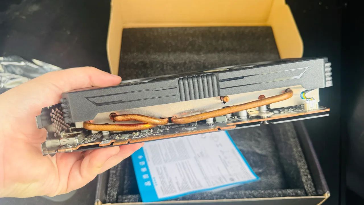 RX5700XT 8GB MLLSE - Foto 2