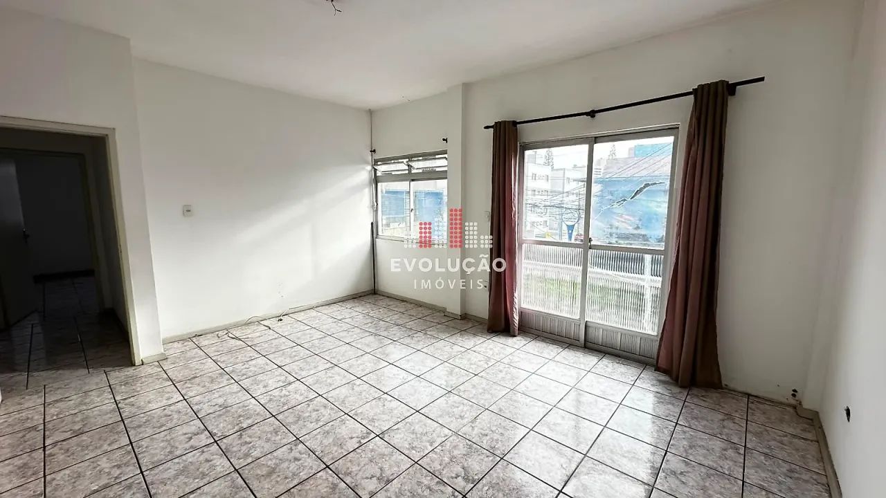 Apartamento 3 Quartos com 1 Suíte e 104m² - Kobrasol - Foto 4